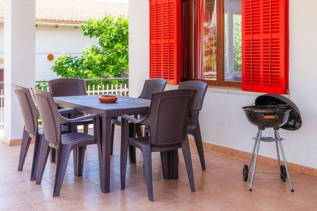 Es Pins Hotel Font de sa Cala