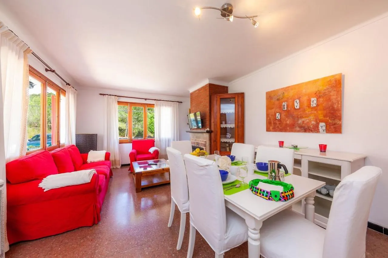 Guest house Es Pins Hotel Font de sa Cala