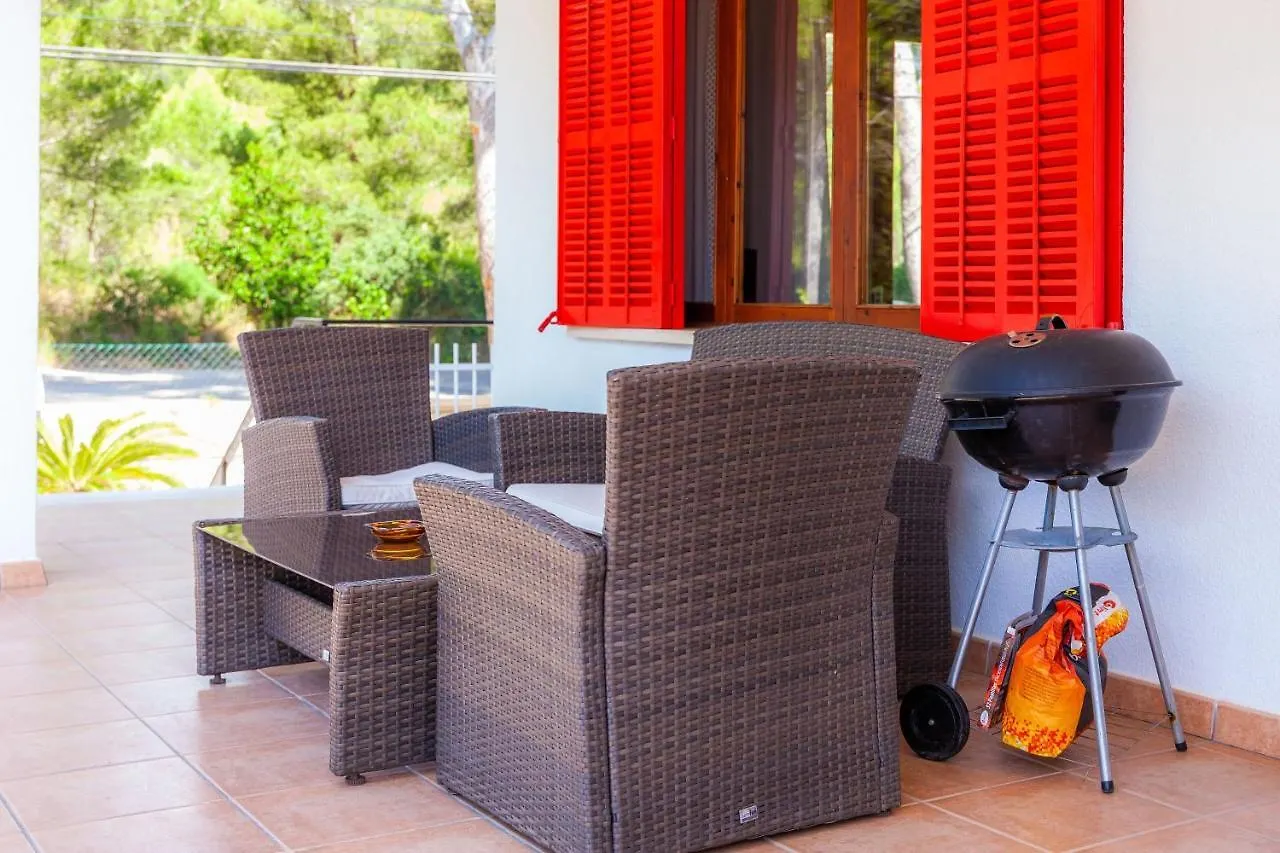 Guest house Es Pins Hotel Font de sa Cala
