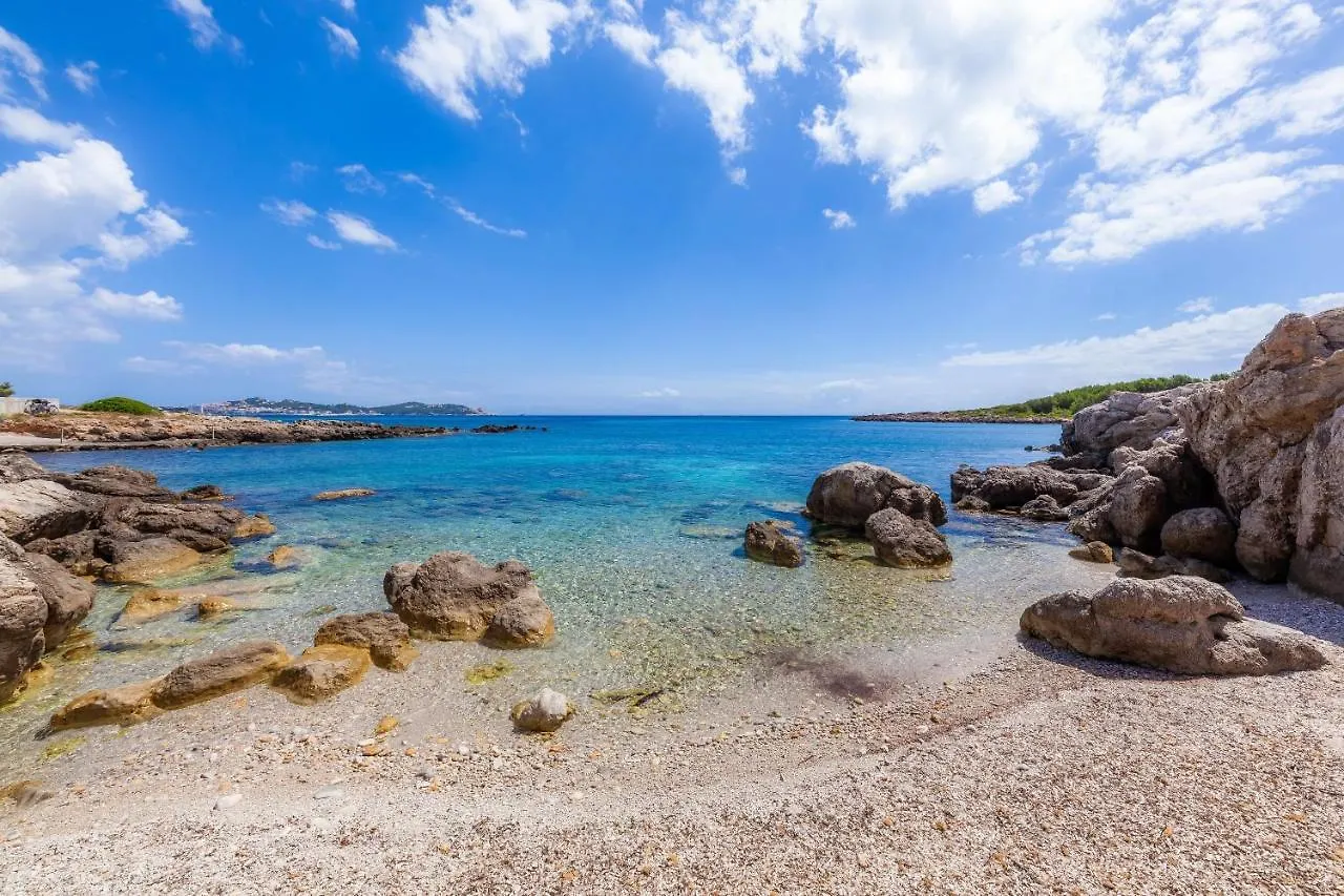 Guest house Es Pins Hotel Font de sa Cala